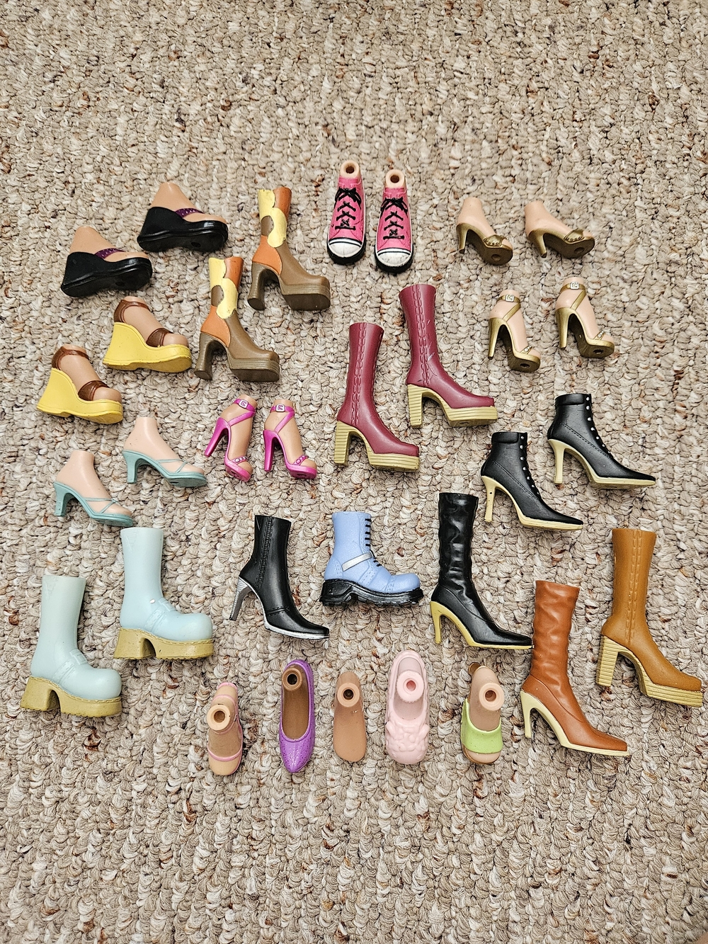 Bratz Doll Shoe Lot